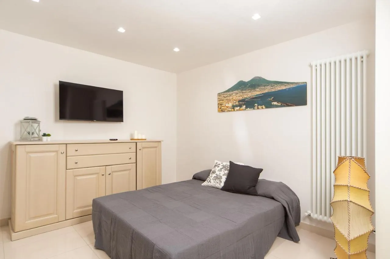Centro Storico - Casa Con Wi-Fi E 4 Posti Letto In Via Dei Tribunali Apartment Naples